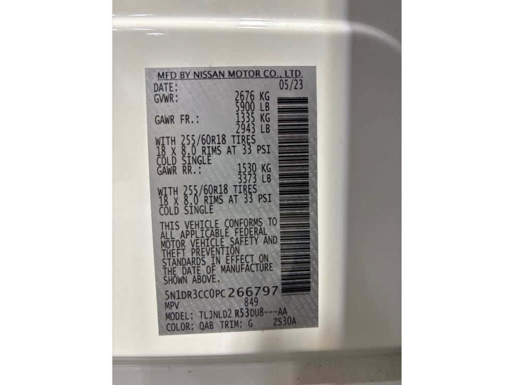 Used 2023 Nissan Pathfinder SL w/ Black Appearance Package image 17