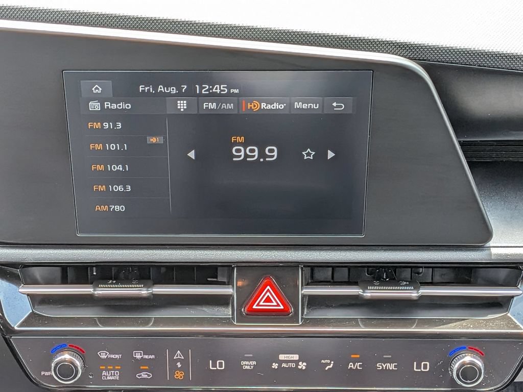 Used 2025 Kia Niro LX FWD image 23