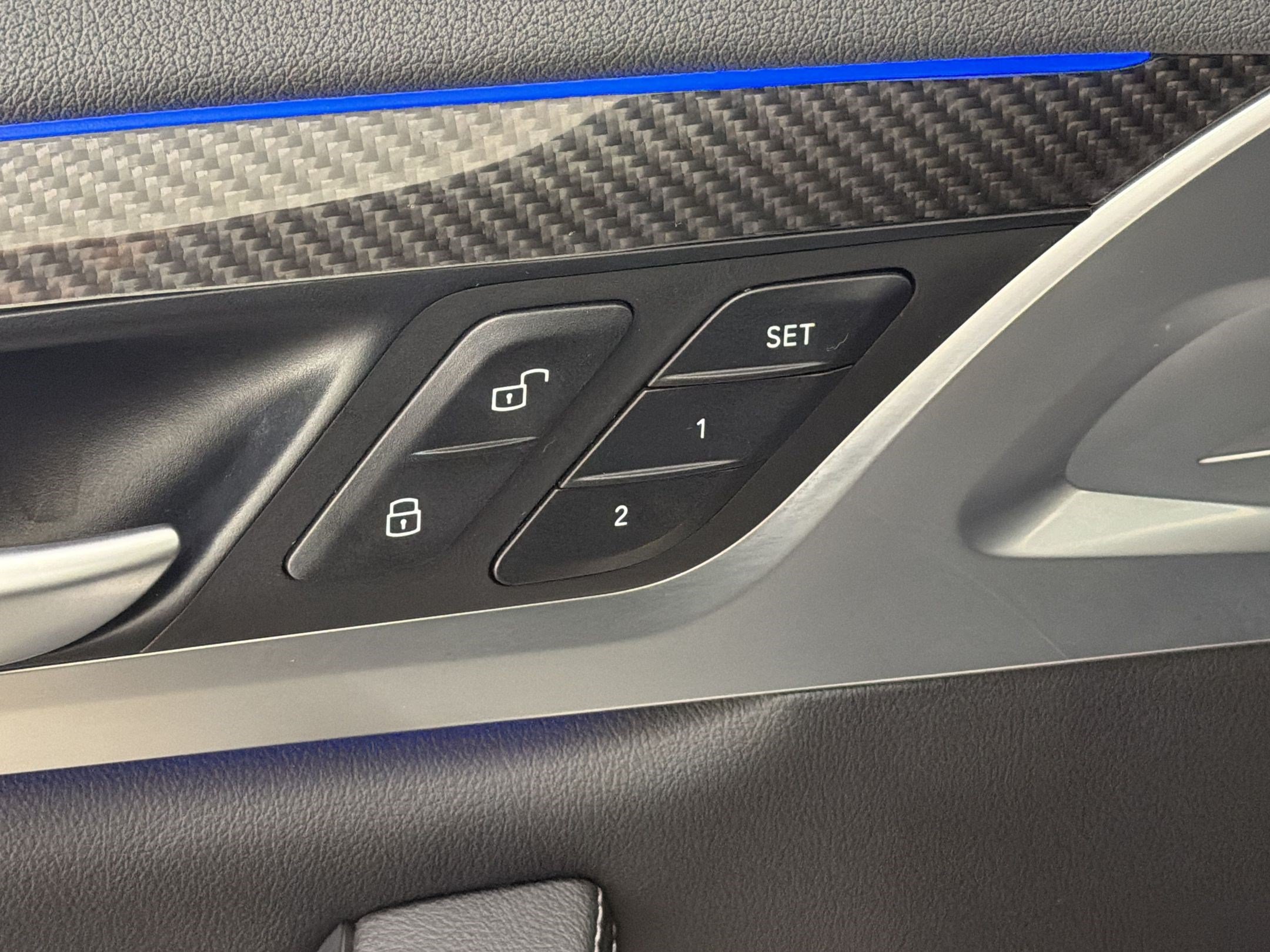 Certified 2024 BMW X4 M40i AWD/4WD image 34