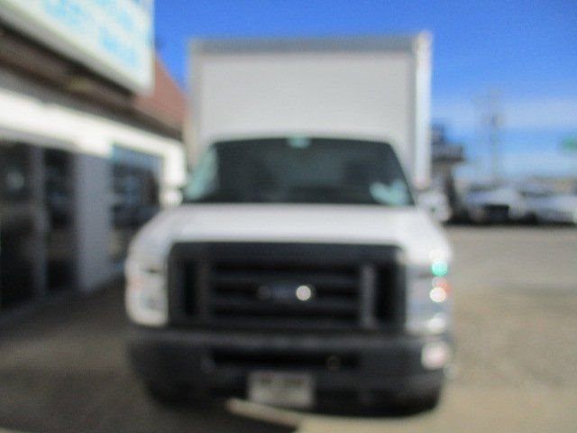 Used 2019 Ford E-350 and Econoline 350 Super Duty w/ Power Windows & Locks Group RWD image 2