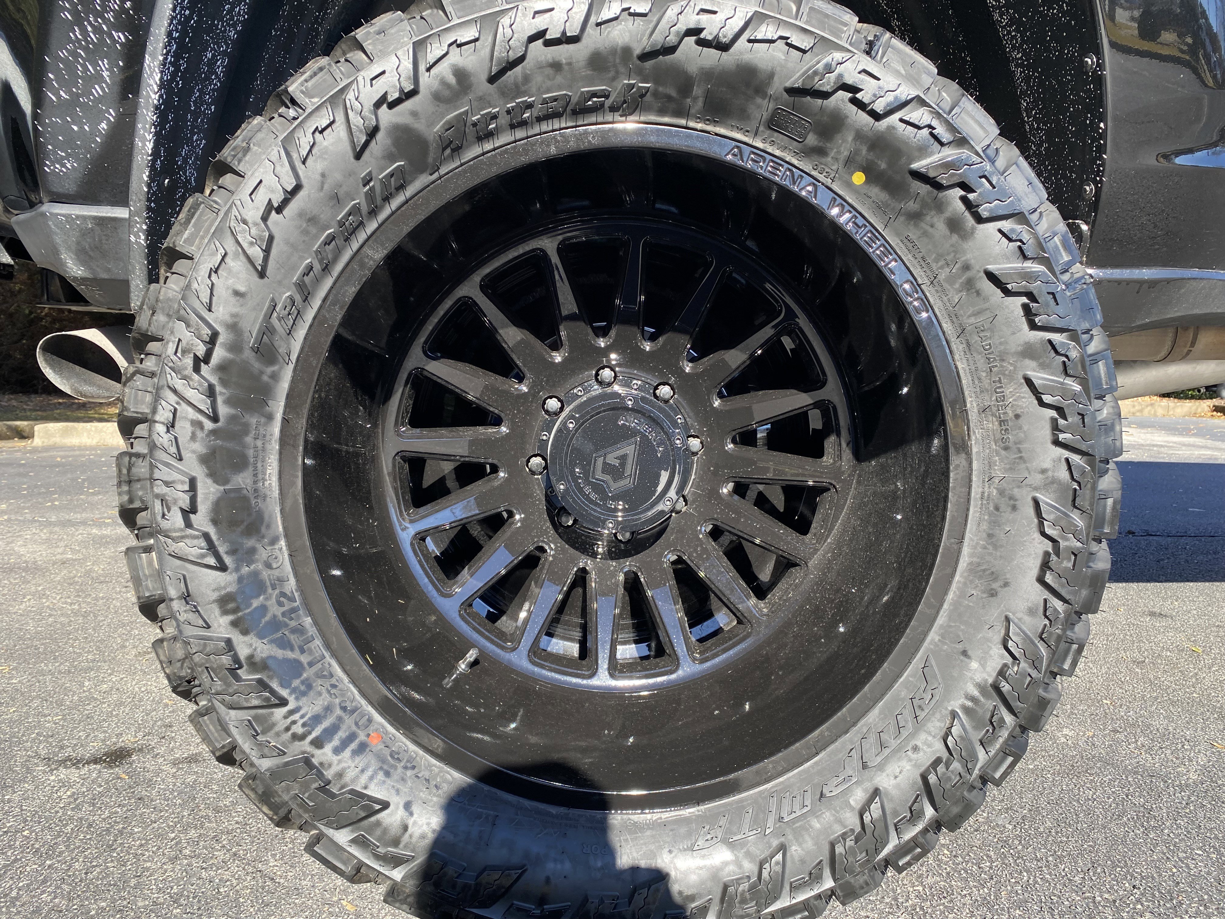 Used 2024 RAM 3500 Laramie w/ Night Edition image 45