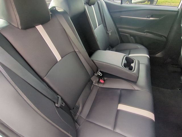 Used 2025 Toyota Camry SE FWD image 33