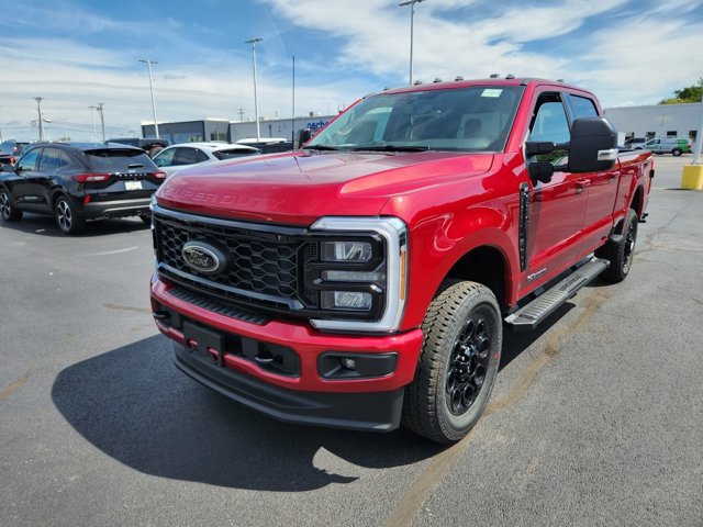 New 2026 Ford F250 XLT w/ XLT Premium Package image 3