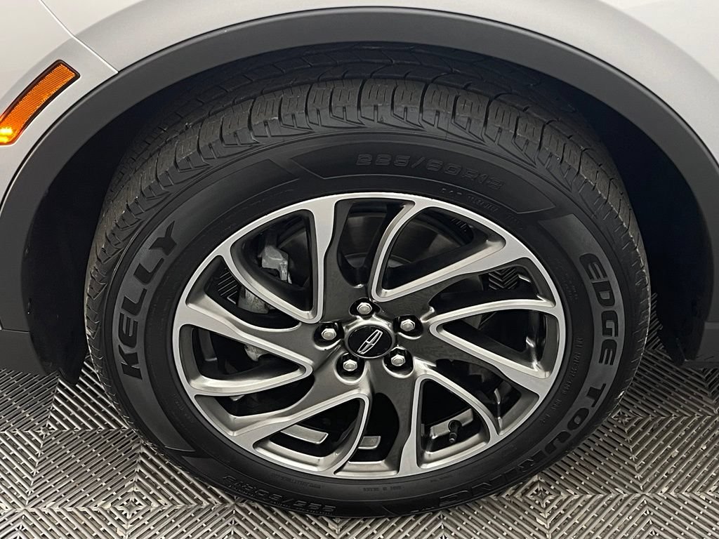 Used 2020 Lincoln Corsair AWD w/ Equipment Group 101A image 15