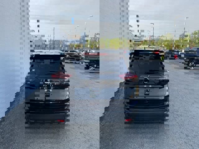 Used 2025 Nissan Rogue SV image 6