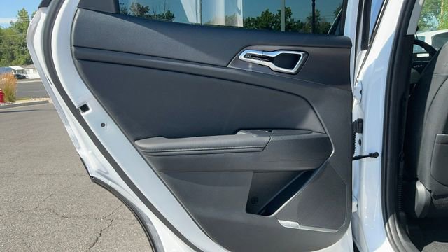 New 2026 Kia Sportage SX image 4