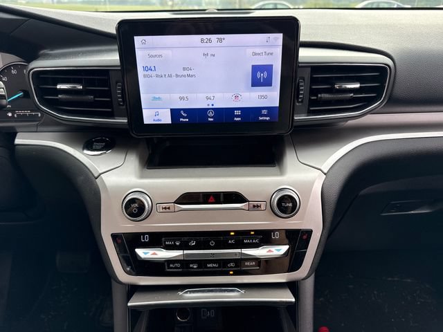 Used 2020 Ford Explorer XLT w/ Equipment Group 202A AWD/4WD image 29