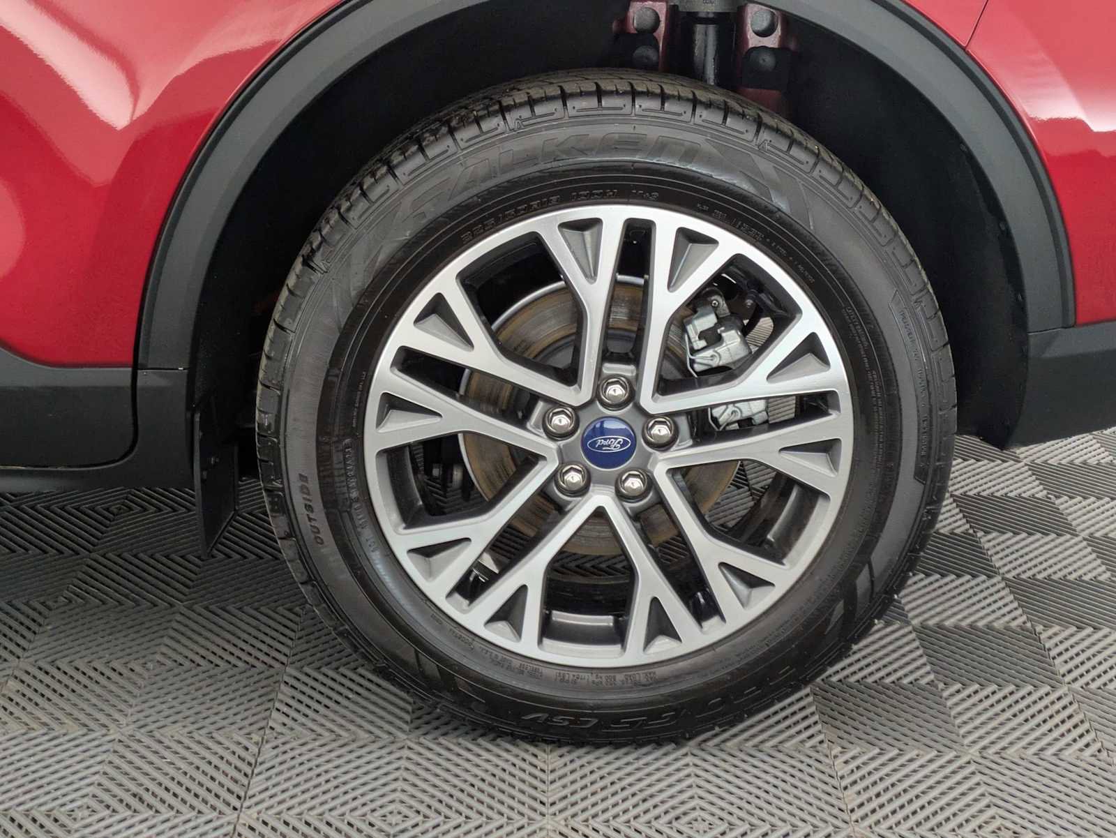 Used 2020 Ford Escape SEL AWD/4WD image 14