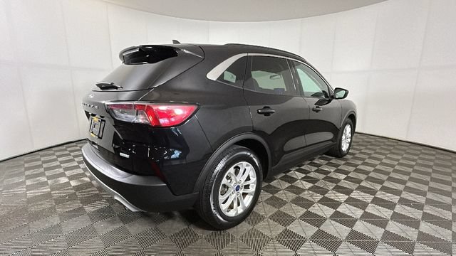 Used 2020 Ford Escape SE FWD video 2