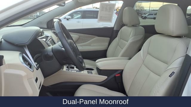 Used 2023 Nissan Murano SL w/ SL Moonroof Package image 16