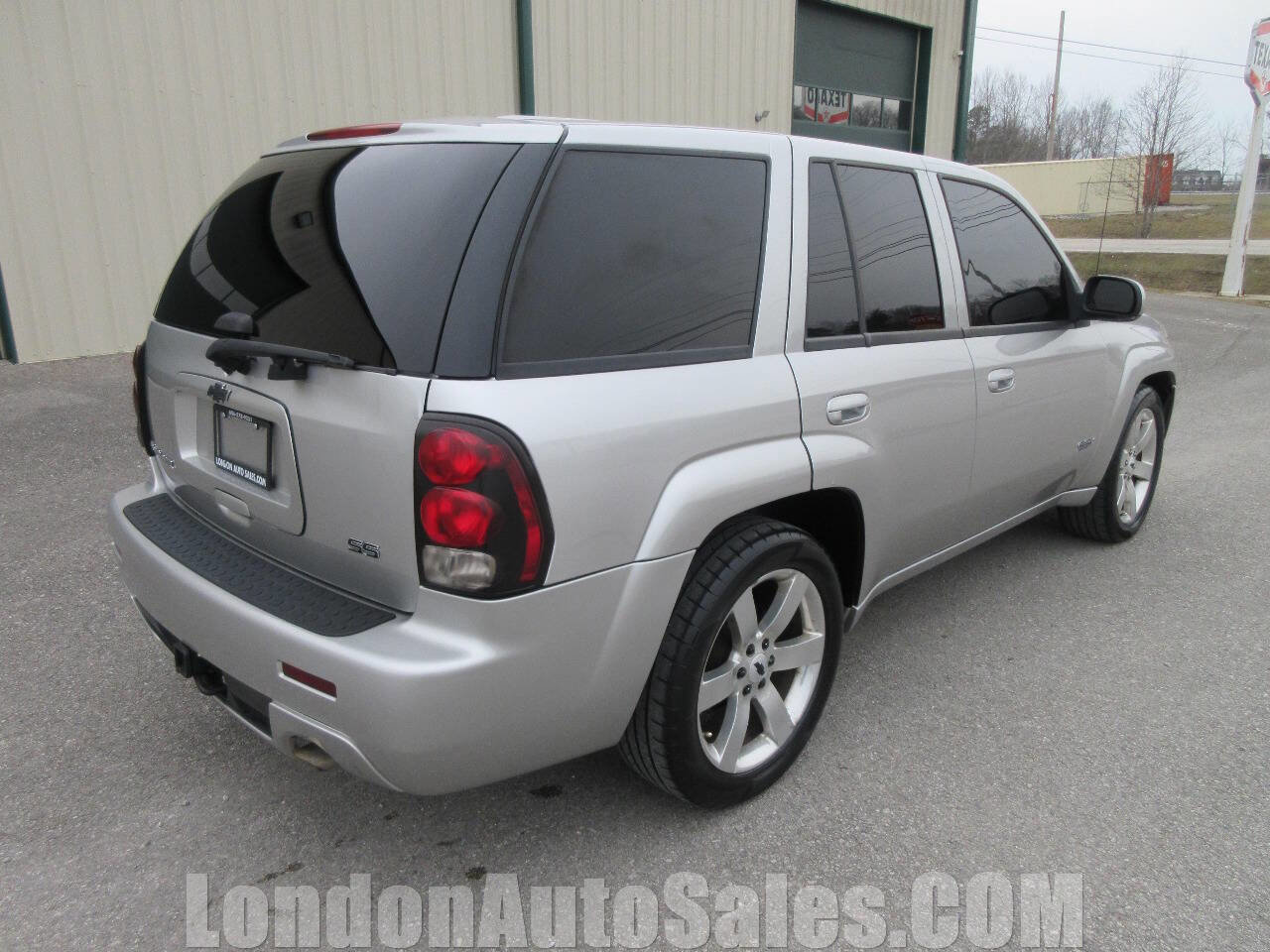 Used 2008 Chevrolet TrailBlazer SS image 5