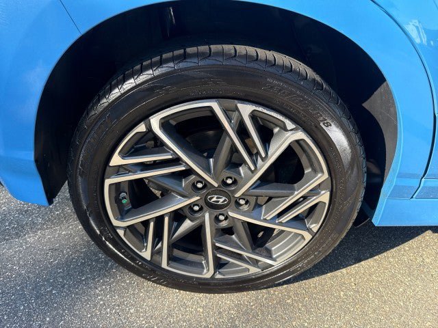 Used 2022 Hyundai Kona N Line w/ Tech Package FWD image 9