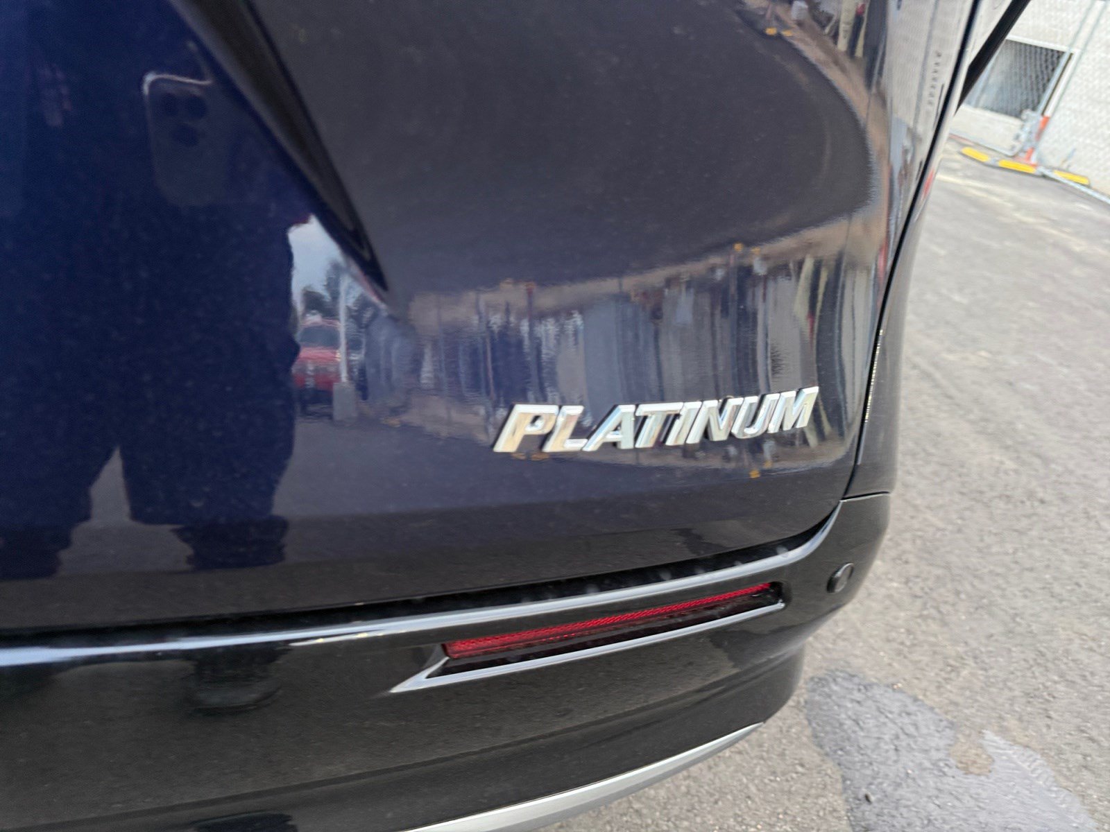 New 2026 Toyota Sienna Platinum AWD/4WD image 23