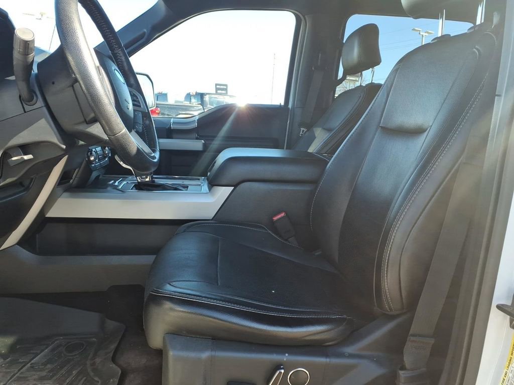 Used 2016 Ford F150 Lariat image 12
