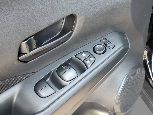 Certified 2025 Nissan Kicks Play S FWD image 18
