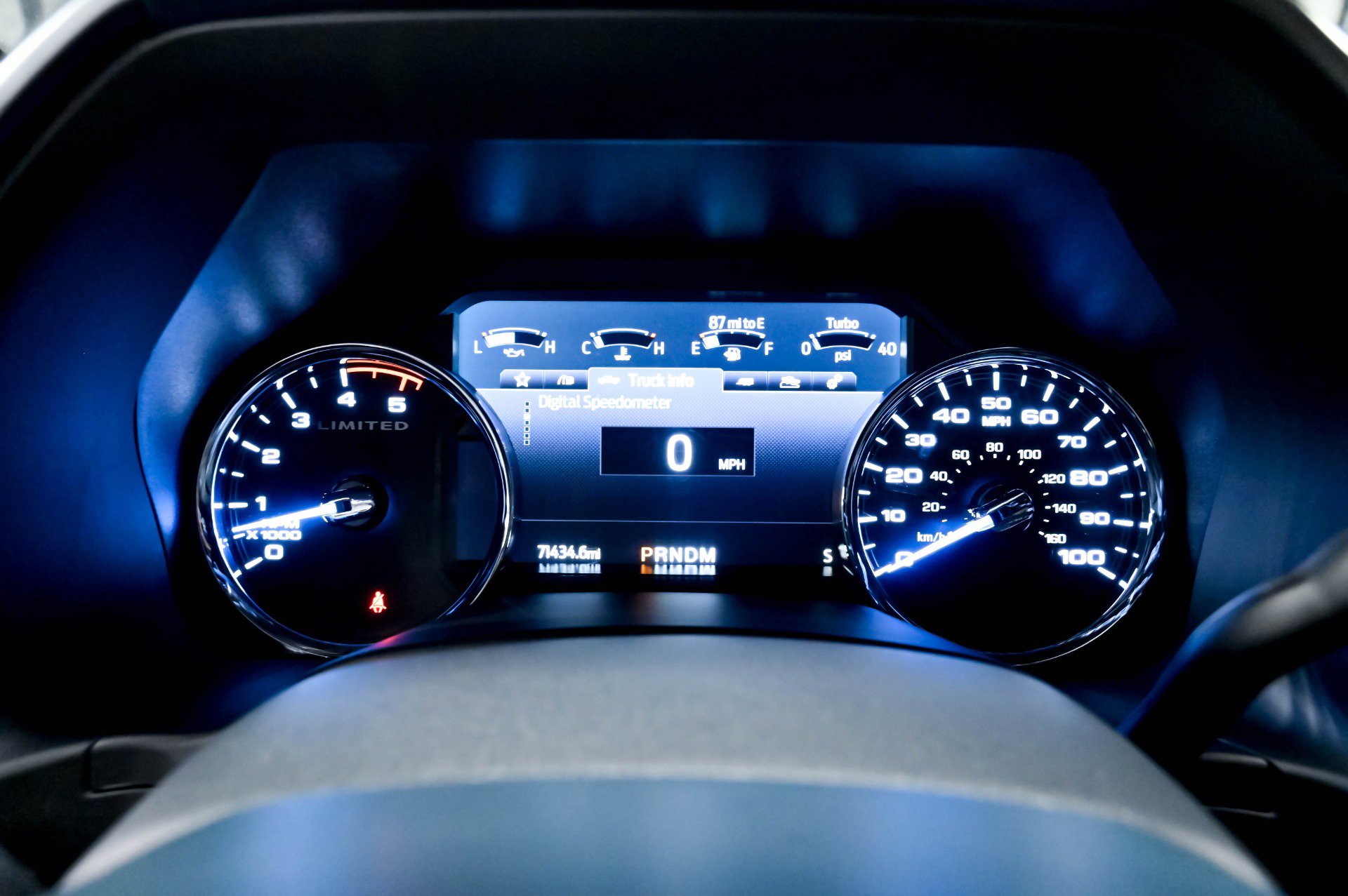 Used 2022 Ford F250 Limited AWD/4WD image 10