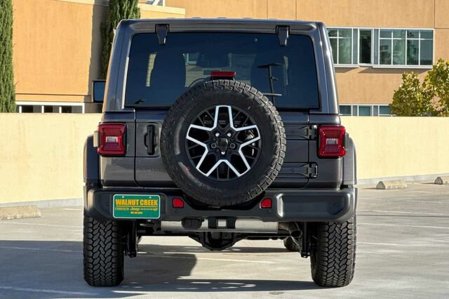 New 2027 Jeep Wrangler Unlimited Sahara AWD/4WD image 5