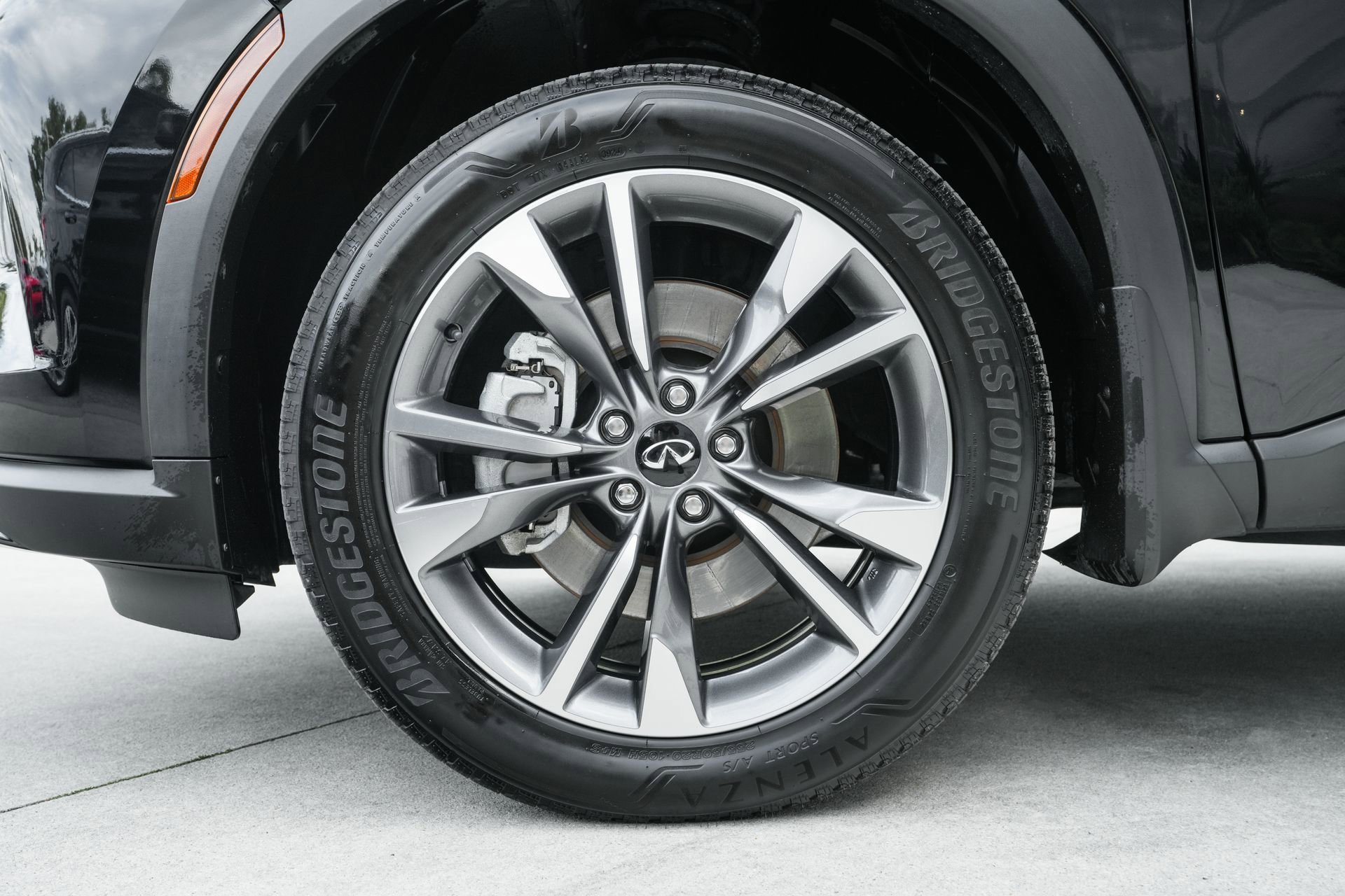 Used 2024 INFINITI QX60 Luxe image 28