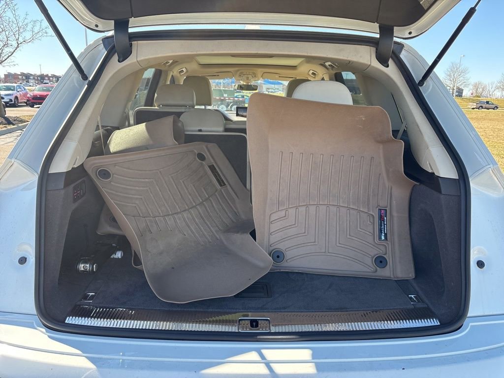 Used 2017 Audi Q7 3.0T Premium Plus image 9