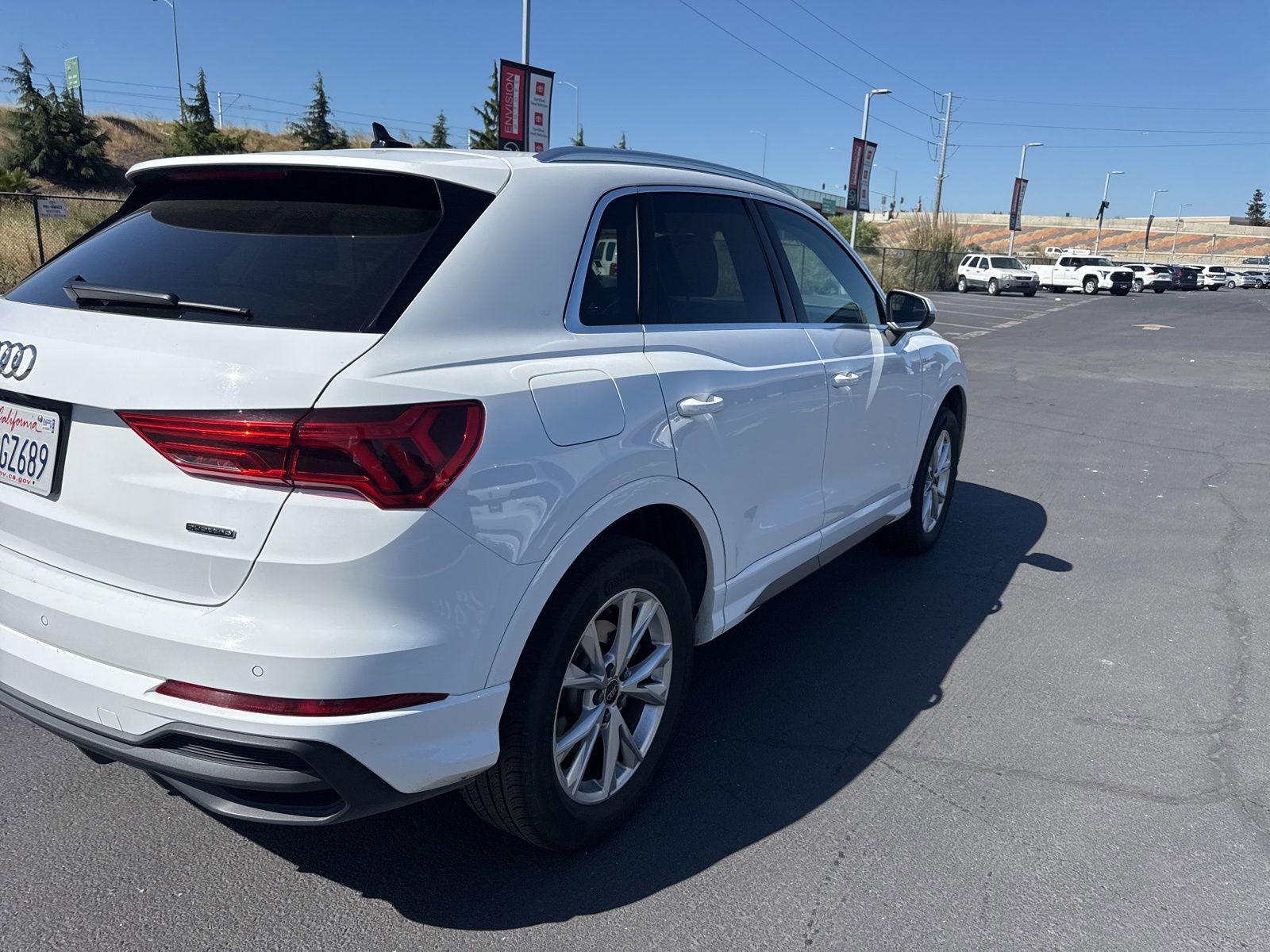 Used 2025 Audi Q3 2.0T Premium AWD/4WD image 7