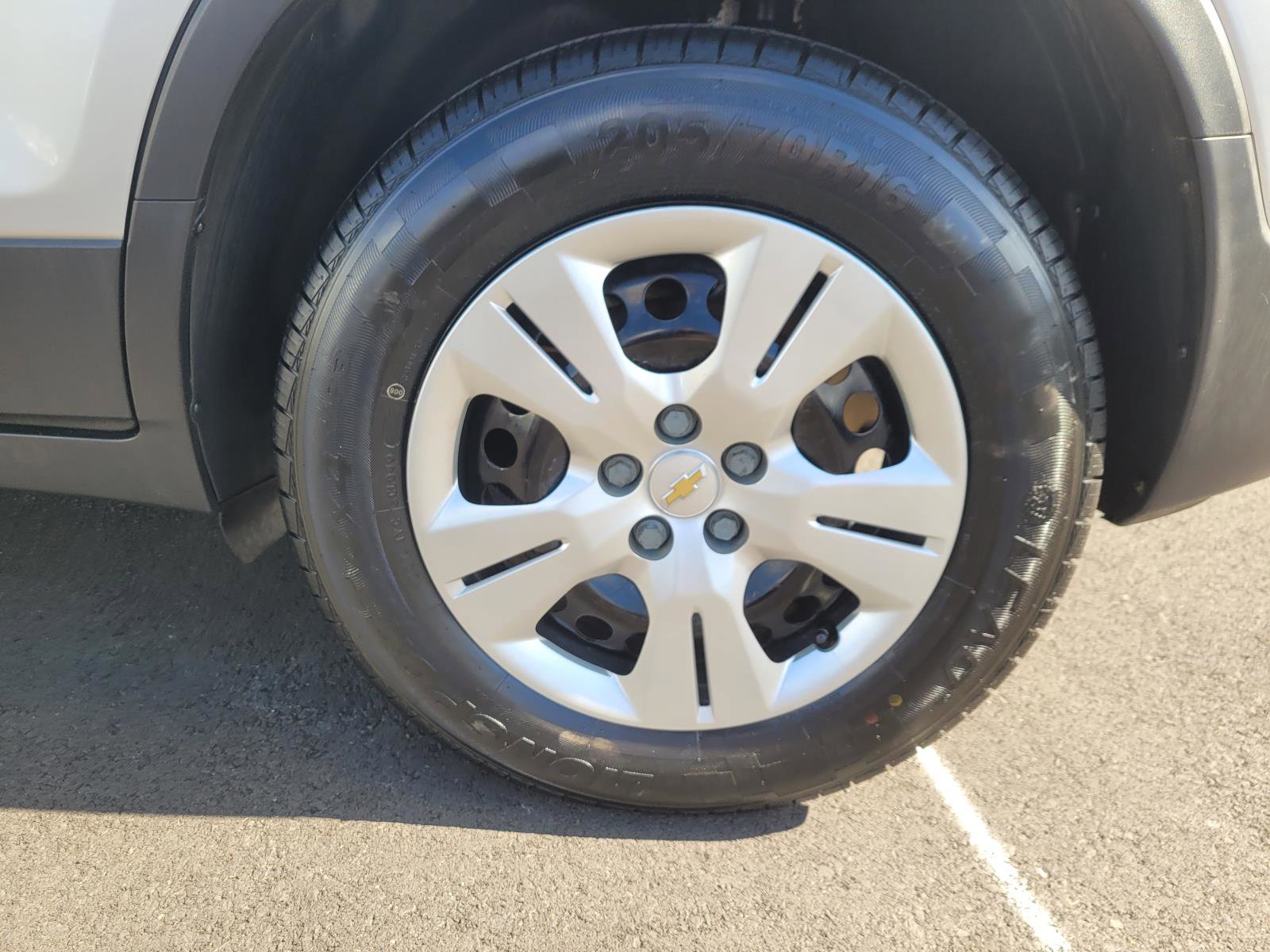 Used 2017 Chevrolet Trax LS image 9