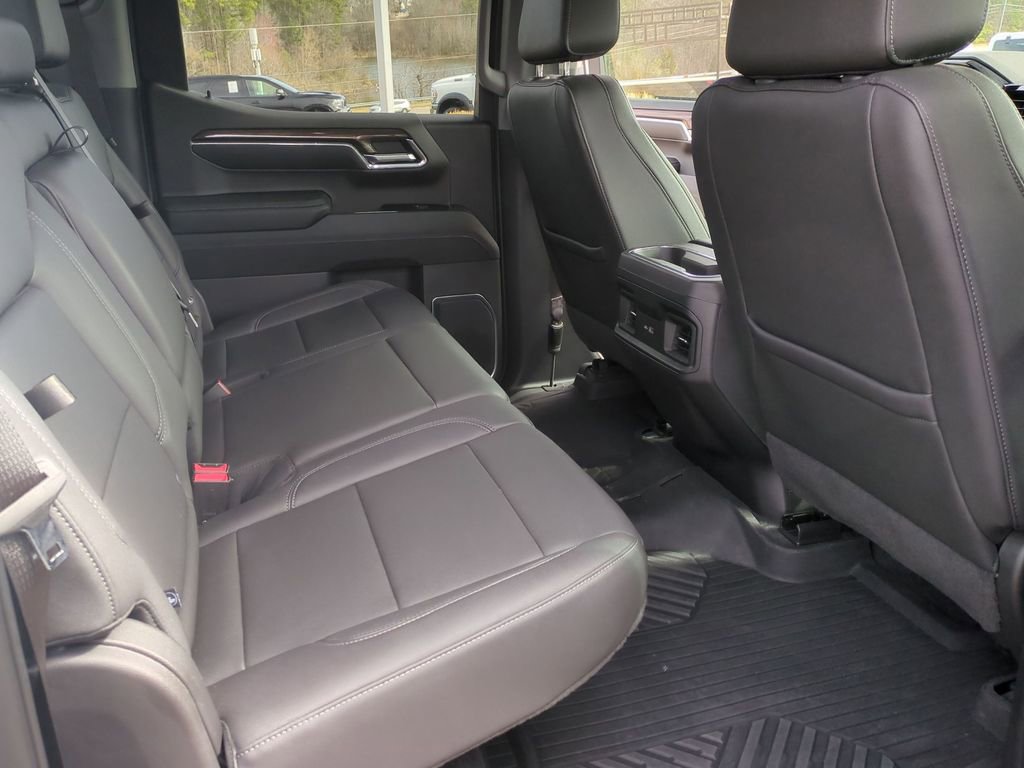 Used 2023 Chevrolet Silverado 1500 LT Trail Boss w/ LT Trail Boss Premium Package image 30