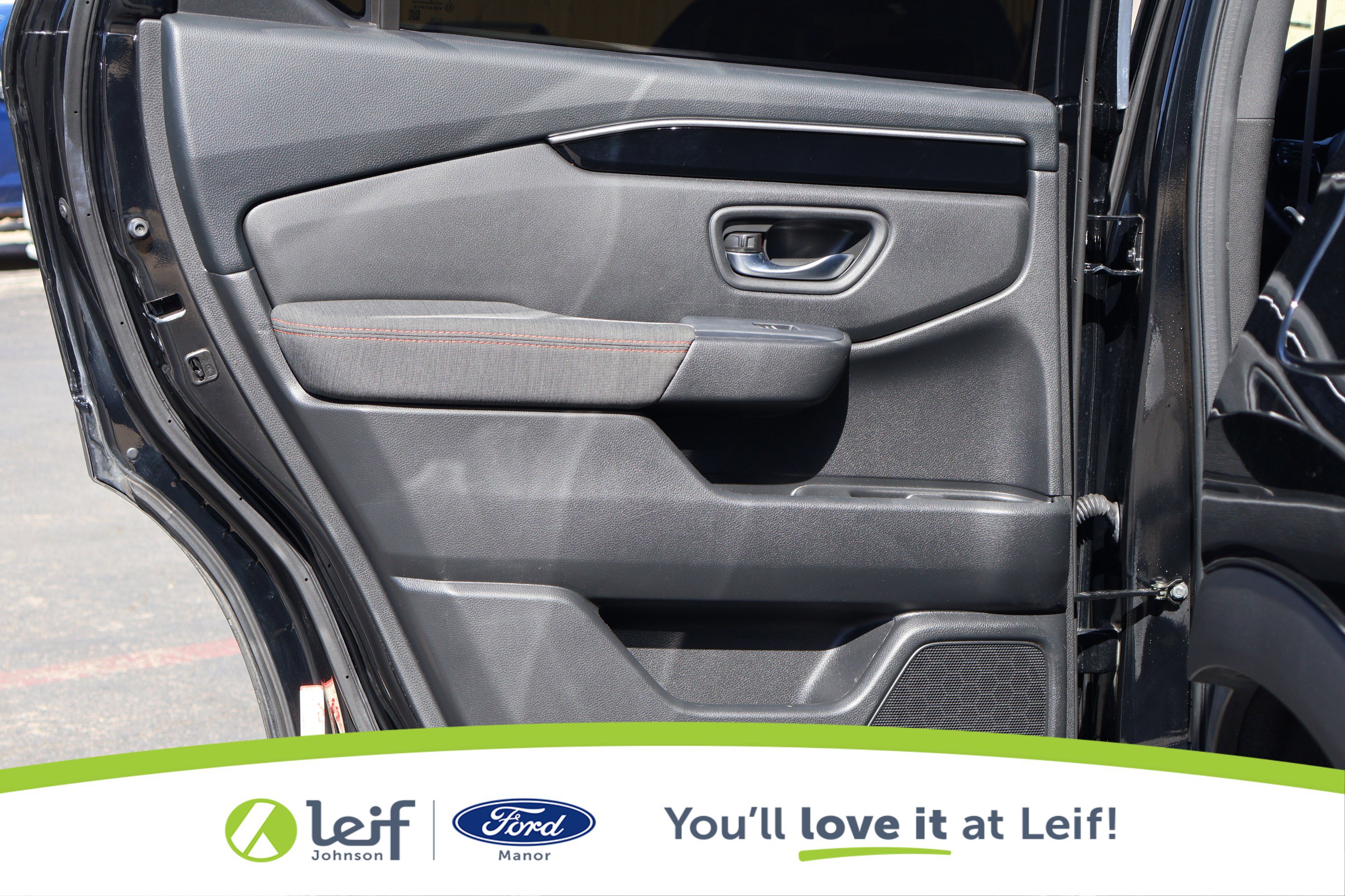 Used 2023 Honda Pilot Sport image 28