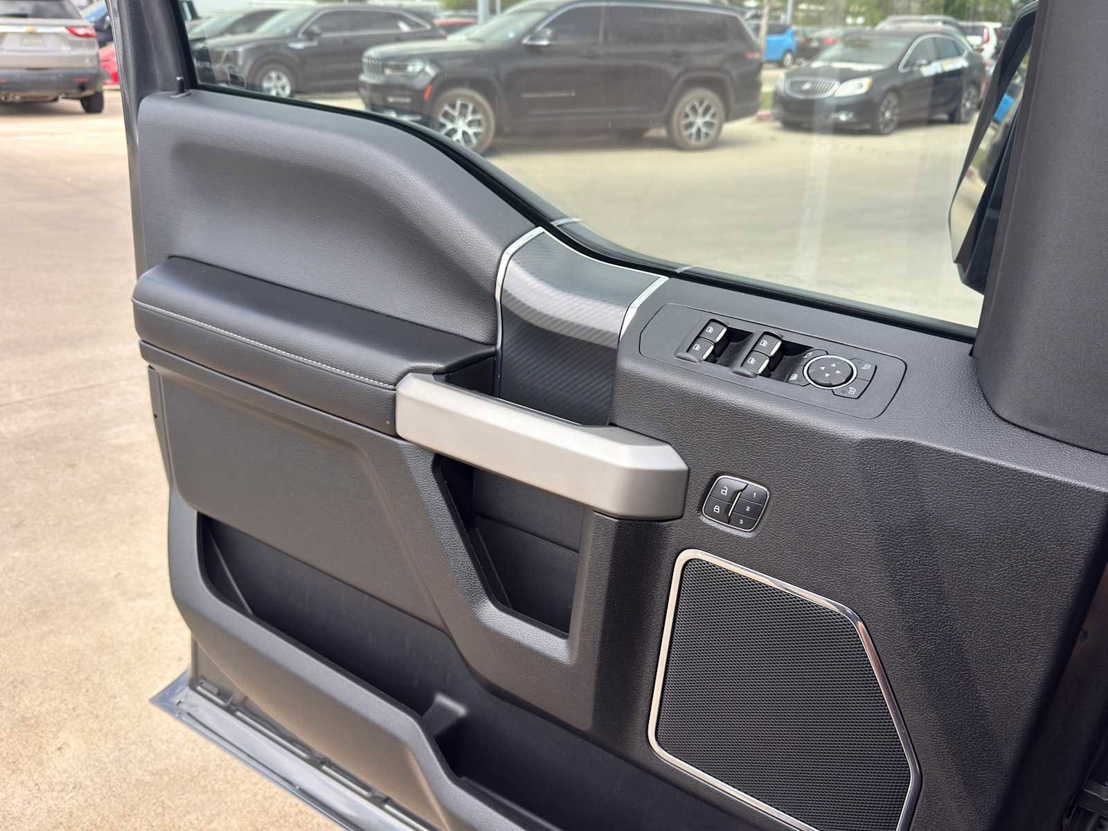 Used 2018 Ford F150 Lariat w/ Equipment Group 502A Luxury image 24