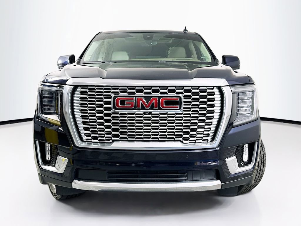 Used 2021 GMC Yukon XL Denali w/ Denali Ultimate Package RWD image 5