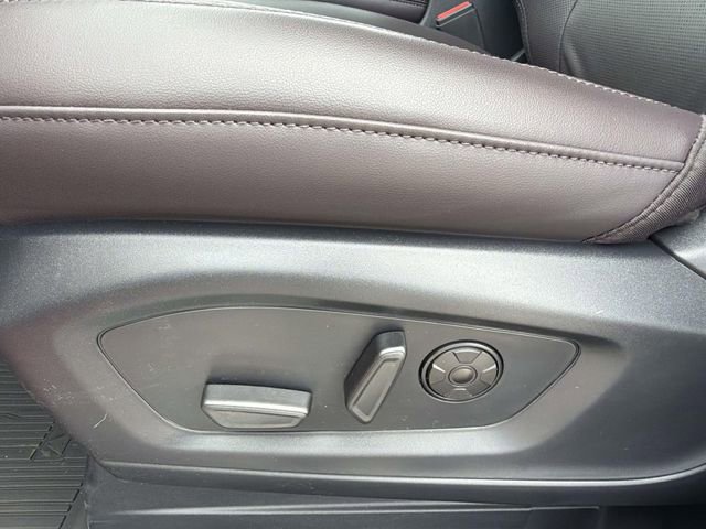 New 2026 Ford Explorer Platinum image 21