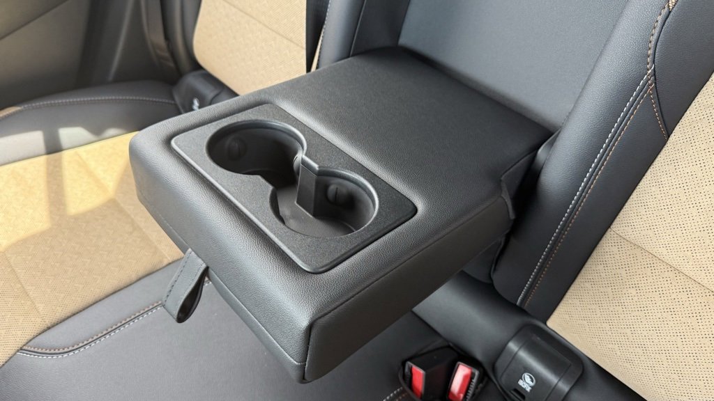 New 2026 Chevrolet Equinox ACTIV w/ Safety and Technology Package image 29