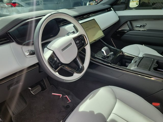 Used 2026 Land Rover Range Rover Sport Dynamic SE AWD/4WD image 19