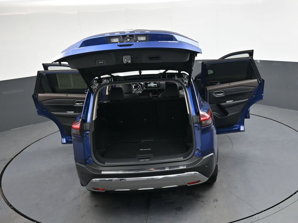 Used 2021 Nissan Rogue Platinum image 49