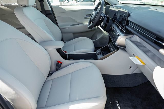 New 2024 Hyundai Kona SEL w/ Convenience Package FWD image 19