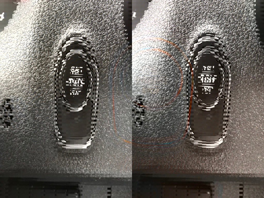 Used 2019 Freightliner Sprinter 2500 w/ Driver Convenience Package image 23