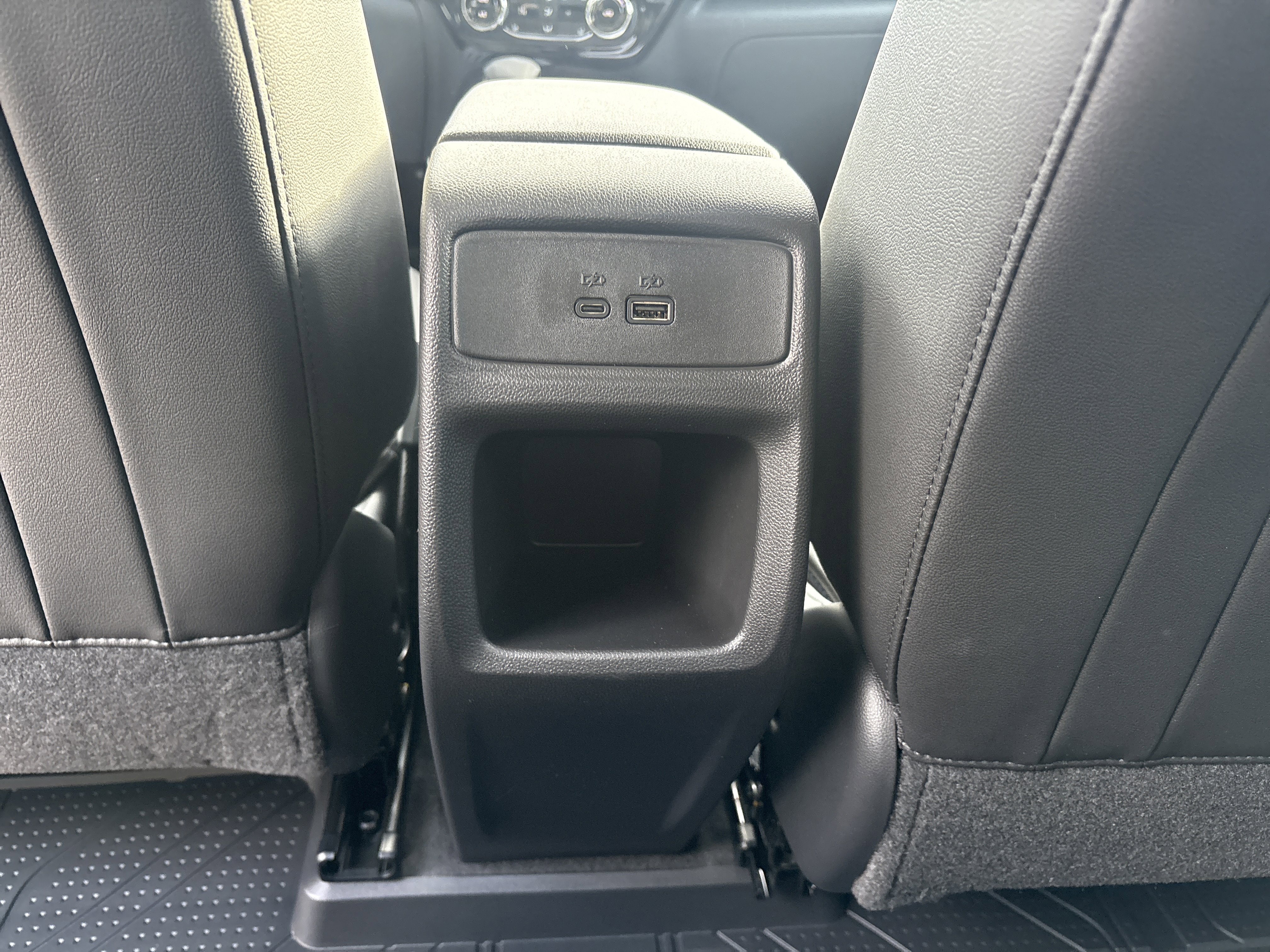New 2026 Chevrolet Trax LT w/ Driver Confidence Package FWD image 25