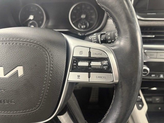 Used 2022 Kia Telluride SX w/ SX Prestige Package image 19