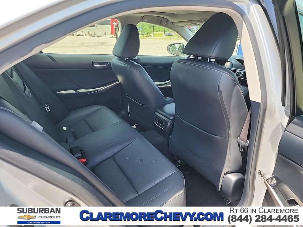 Used 2017 Lexus IS 200t RWD image 26