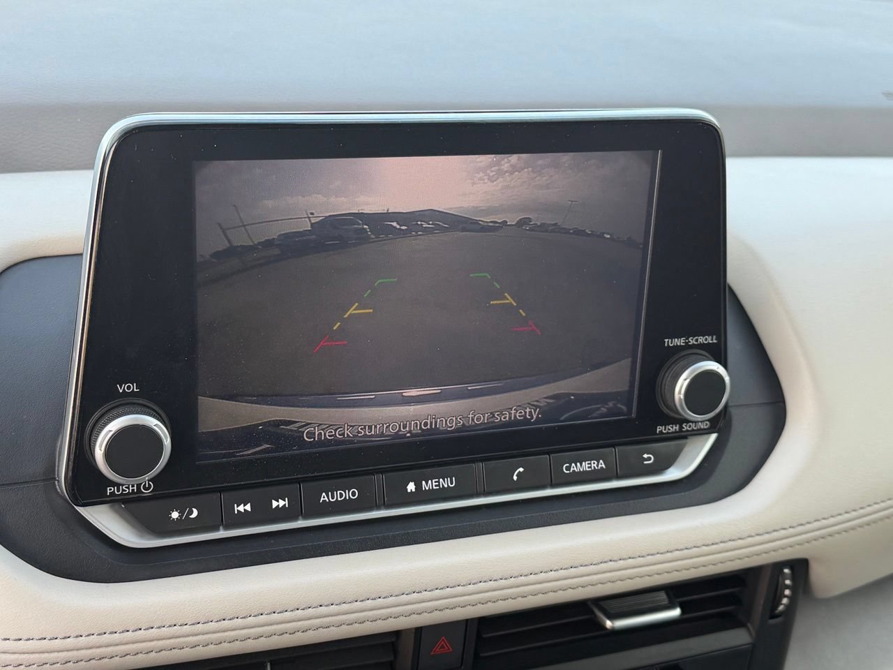 Certified 2023 Nissan Rogue SV FWD image 25