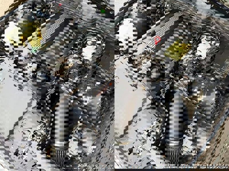 Used 1999 BMW 323i Convertible image 19