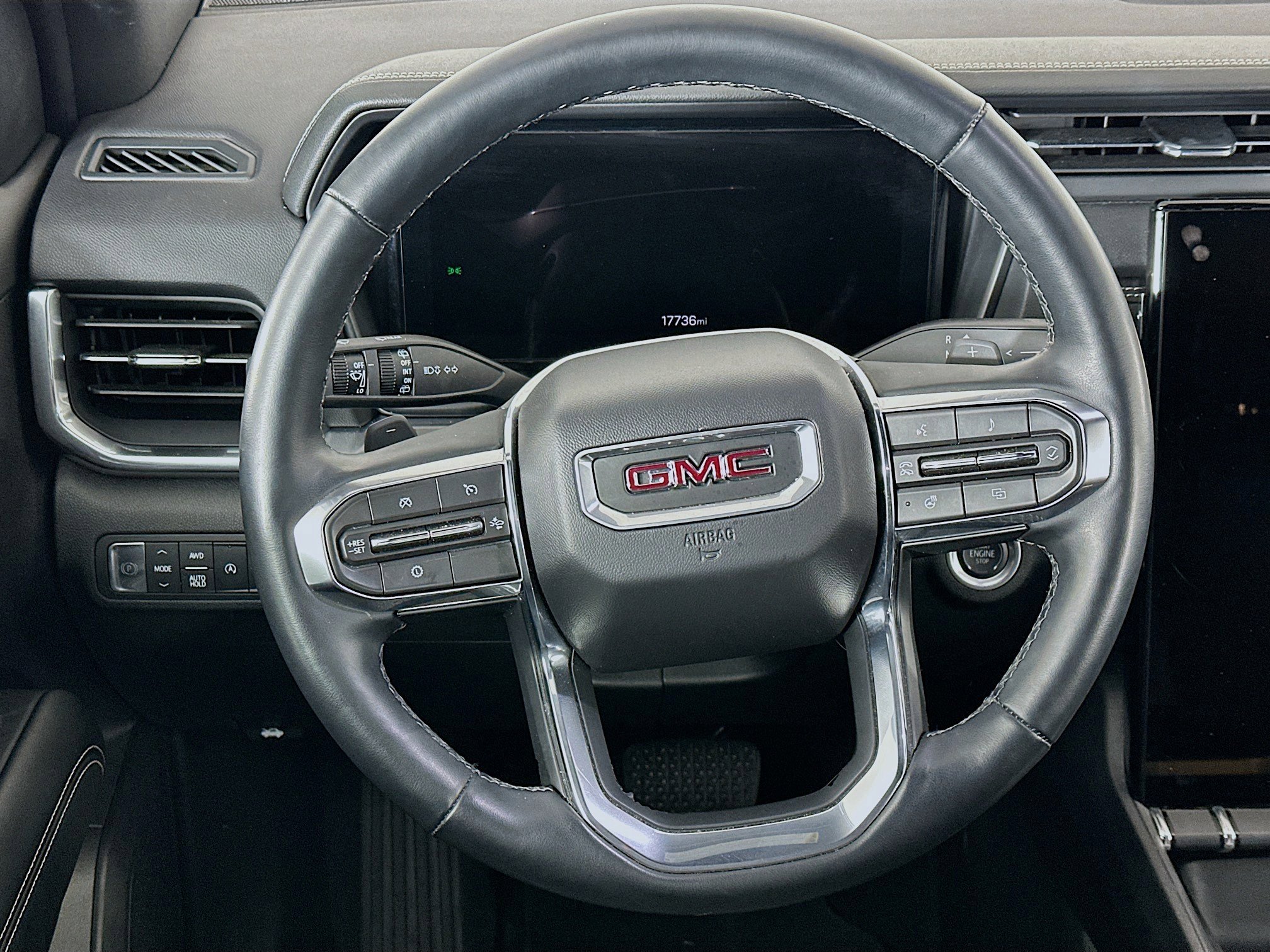 Used 2025 GMC Terrain Elevation image 18