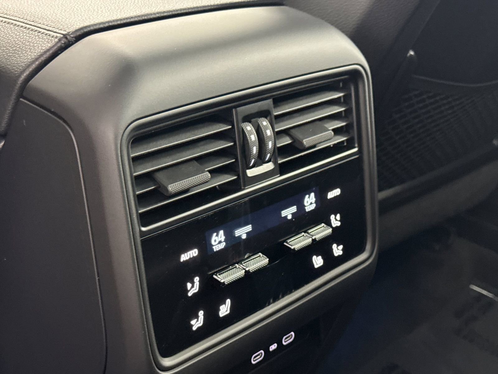 New 2026 Porsche Cayenne image 15