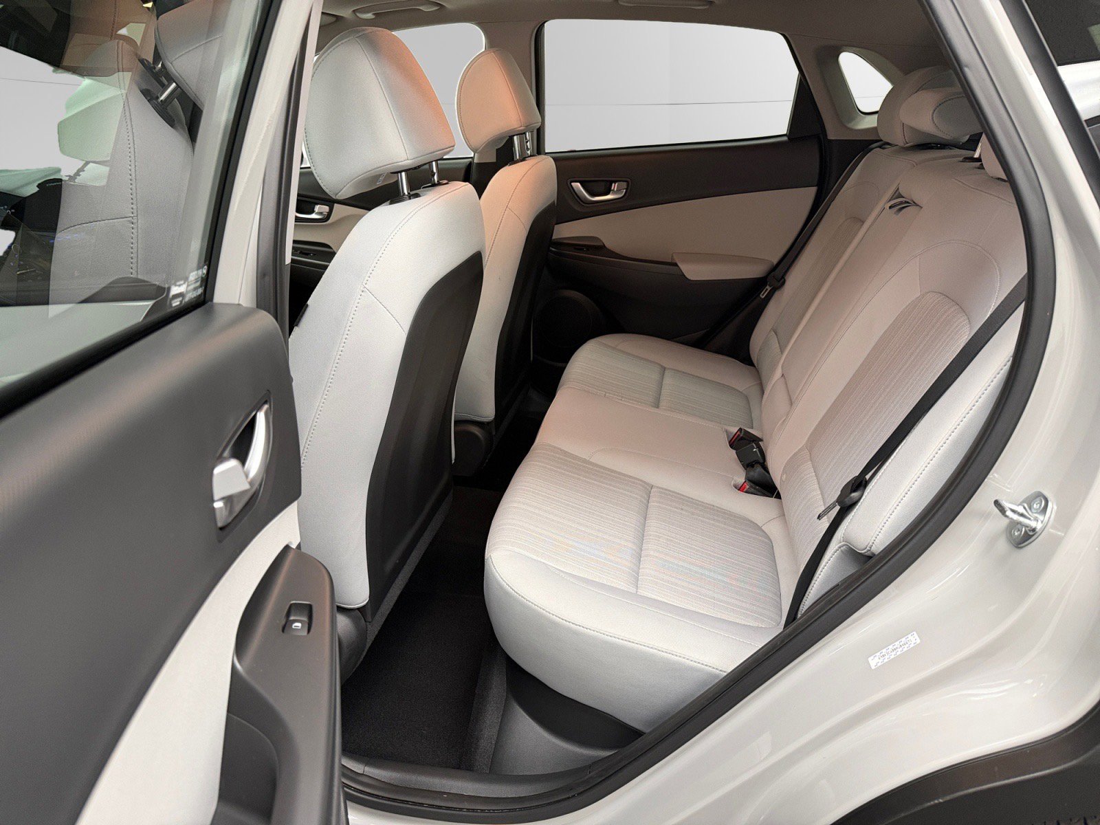 Certified 2023 Hyundai Kona SEL w/ Convenience Package image 13