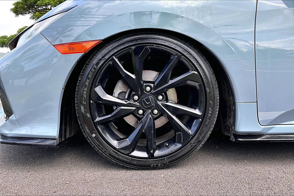 Used 2018 Honda Civic Sport image 8