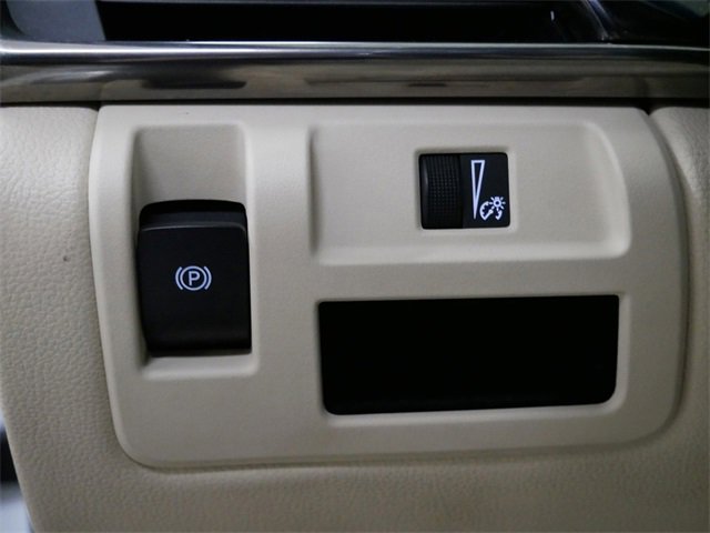 Used 2017 Cadillac CTS Luxury image 16