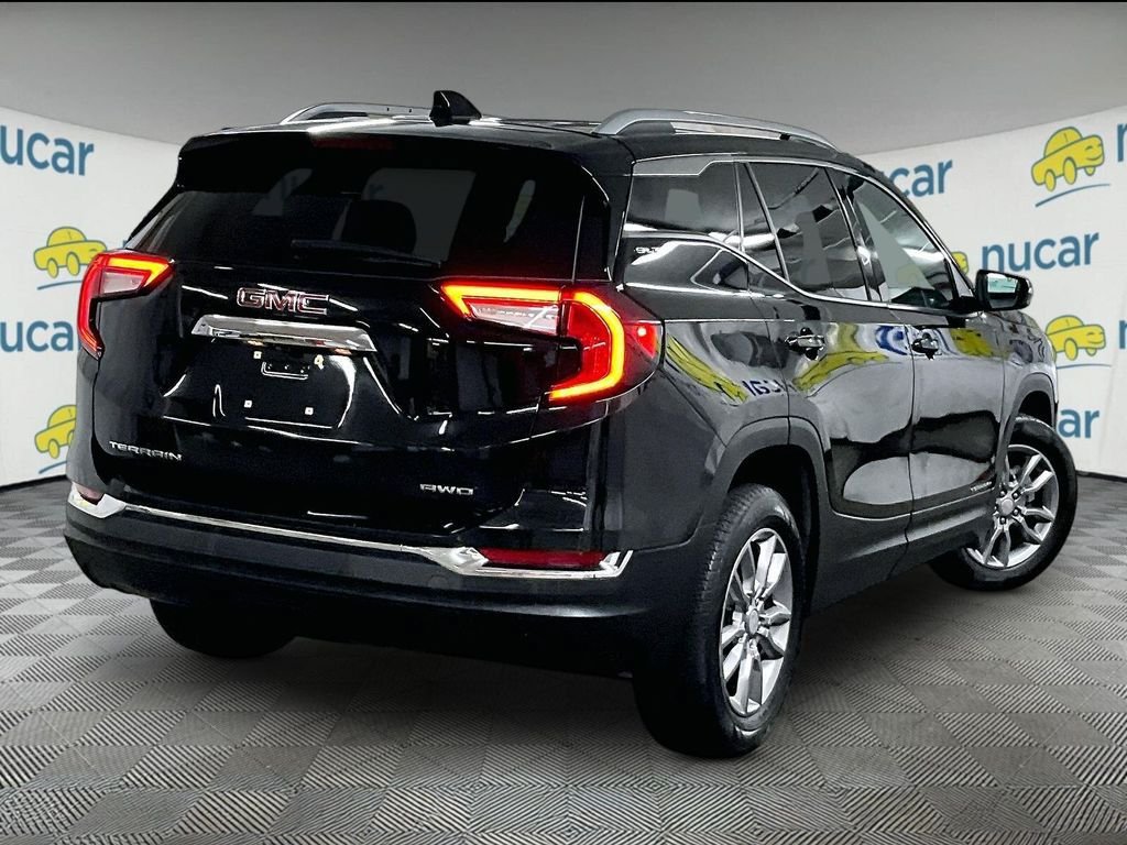 Used 2024 GMC Terrain SLT AWD/4WD image 6