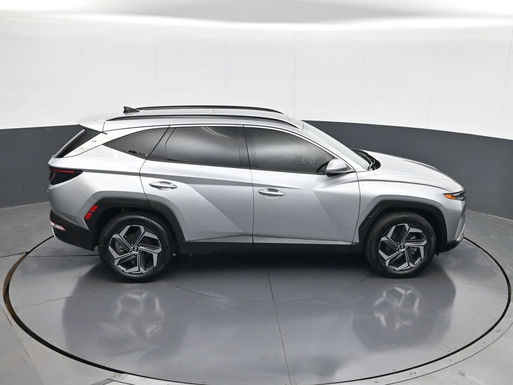 Certified 2024 Hyundai Tucson Limited AWD/4WD image 16