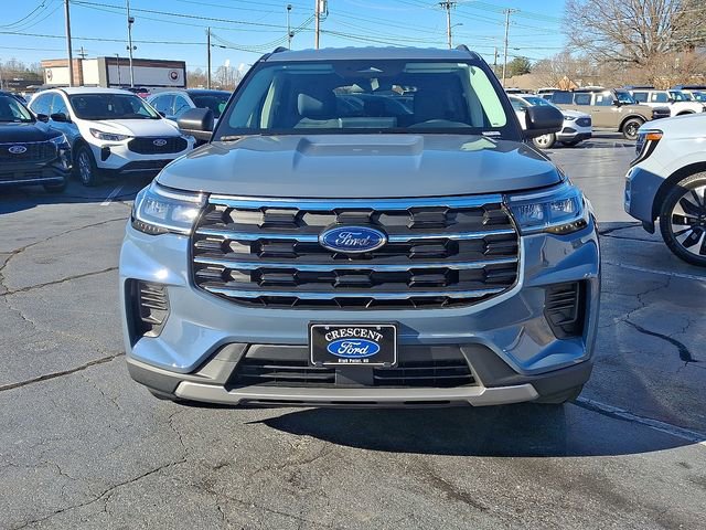 New 2026 Ford Explorer Active image 2