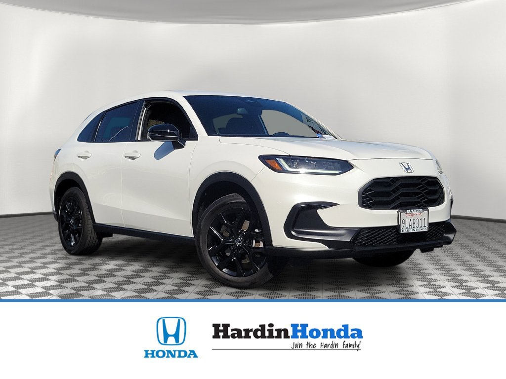 Certified 2025 Honda HR-V Sport image 1