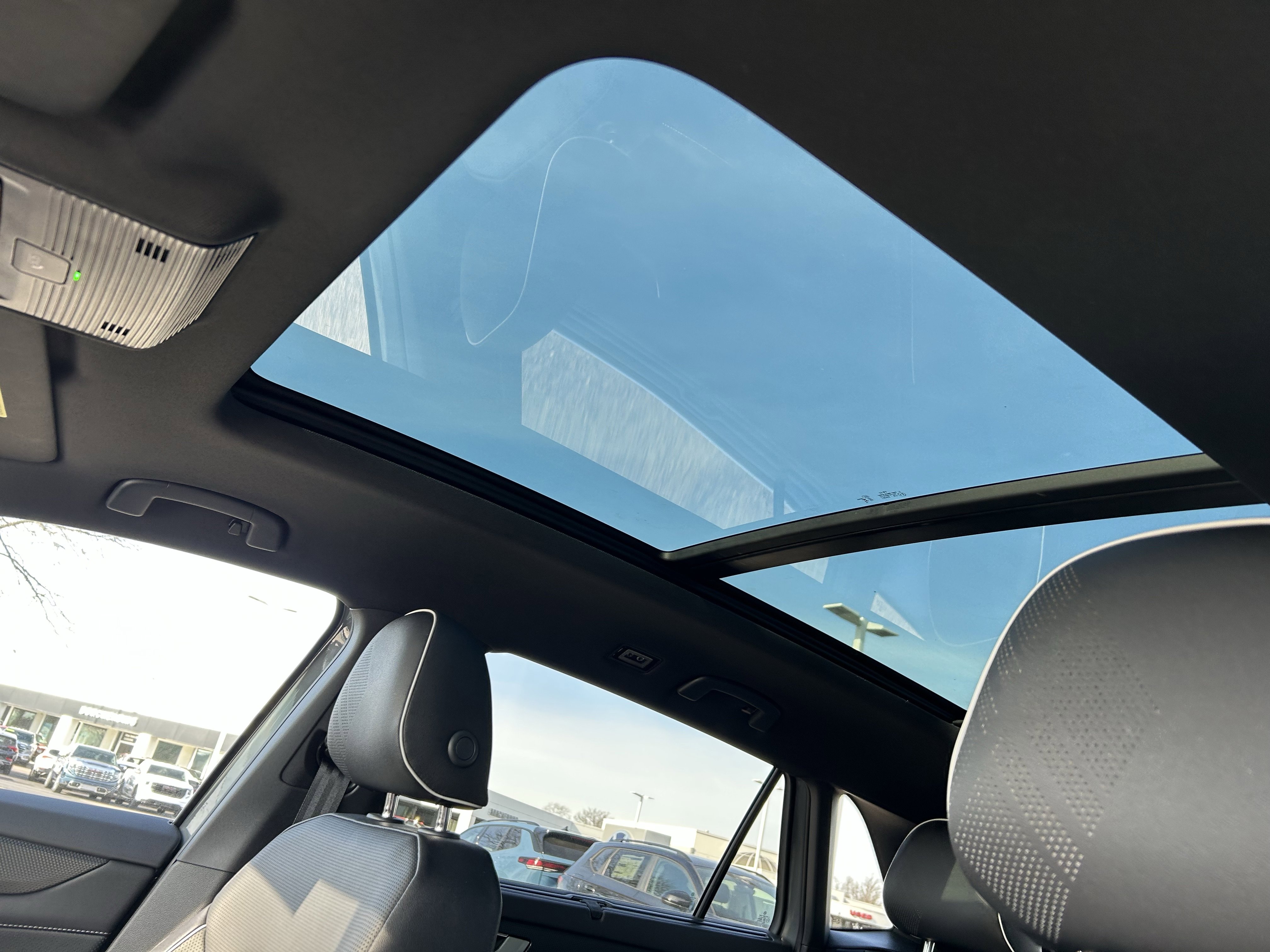 New 2026 Volkswagen Atlas Cross Sport SEL Premium R-Line image 23